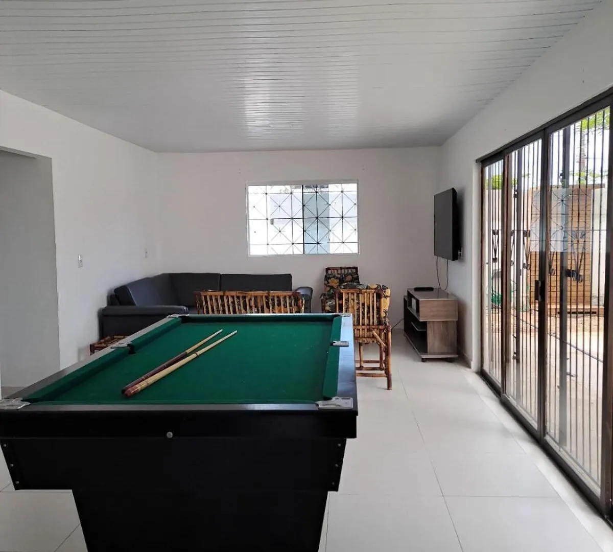 Casa Com Piscina A 300 Metros Da Praia Do Sonho Palhoça Brazílie